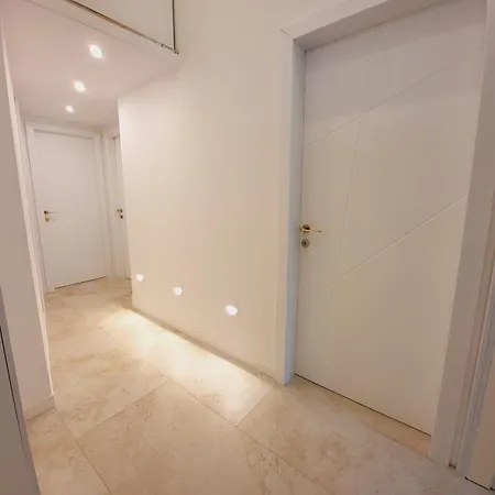 公寓 Lemon Garden Apartmant