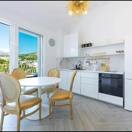 Apartman Lemon Garden Apartmant Split