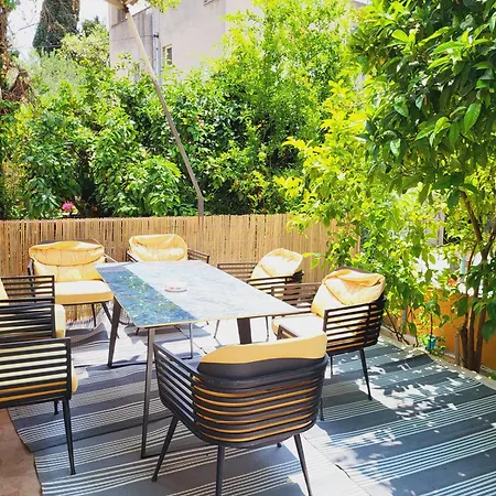 Lemon Garden Apartmant شقة سبليت